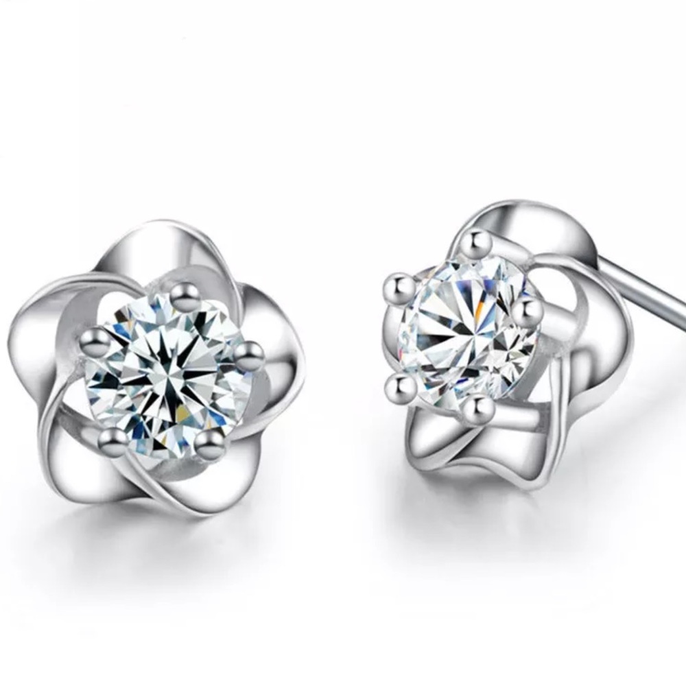 💫Last 2! Fave! AAA Zircon Sterling Stud Earrings! - Picture 2 of 7